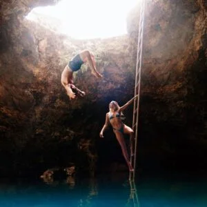 Blue Hole Secret Escape